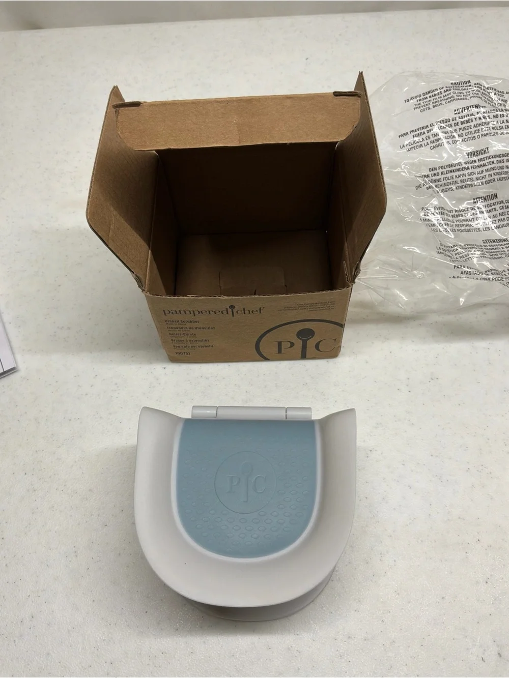 Pampered Chef Utensil Scrubber Box - New In Package
